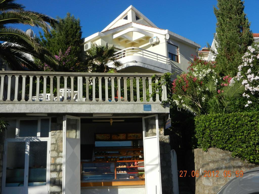 טיווט Apartments Sino More מראה חיצוני תמונה