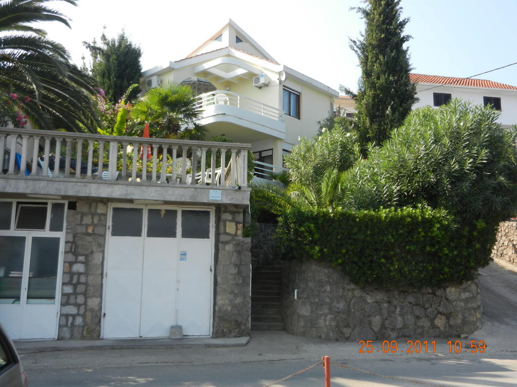 טיווט Apartments Sino More מראה חיצוני תמונה
